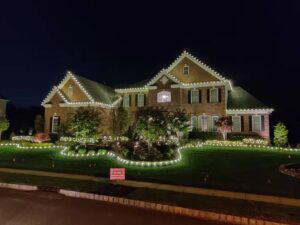 Seasonal Lighting vs. Permanent Lighting Systems